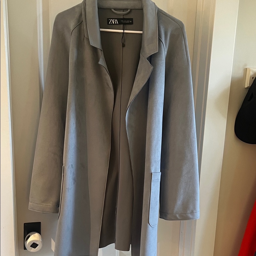 Zara Women's Elegant Gray Trench Coat